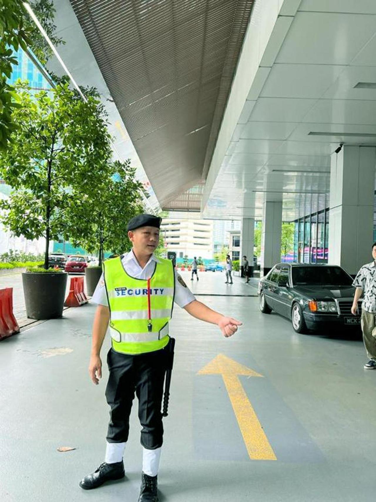 Klcc Beyond Hospitality Suites Platinum กัวลาลัมเปอร์ ภายนอก รูปภาพ